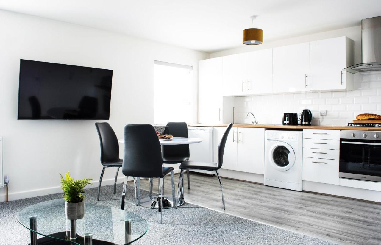 Golden Key Apartments Lillington  Extérieur photo
