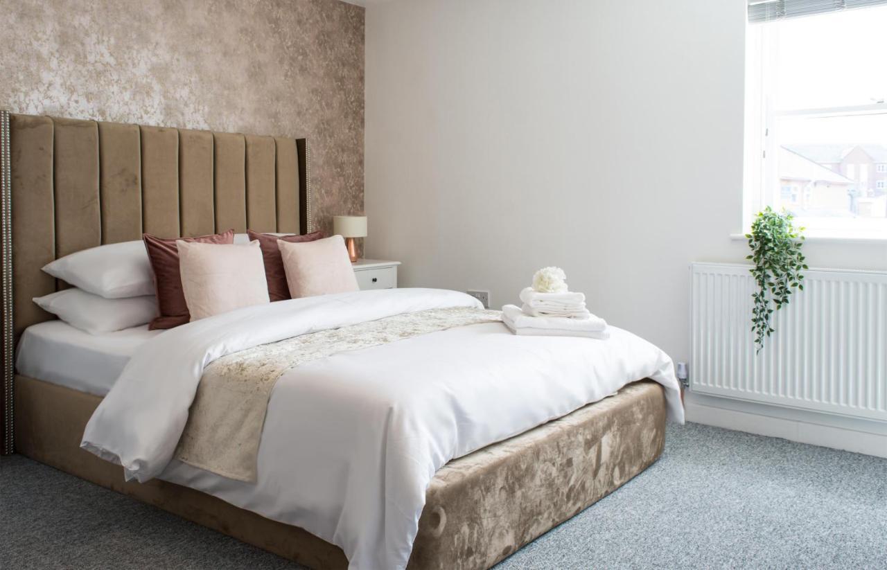 Golden Key Apartments Lillington  Extérieur photo